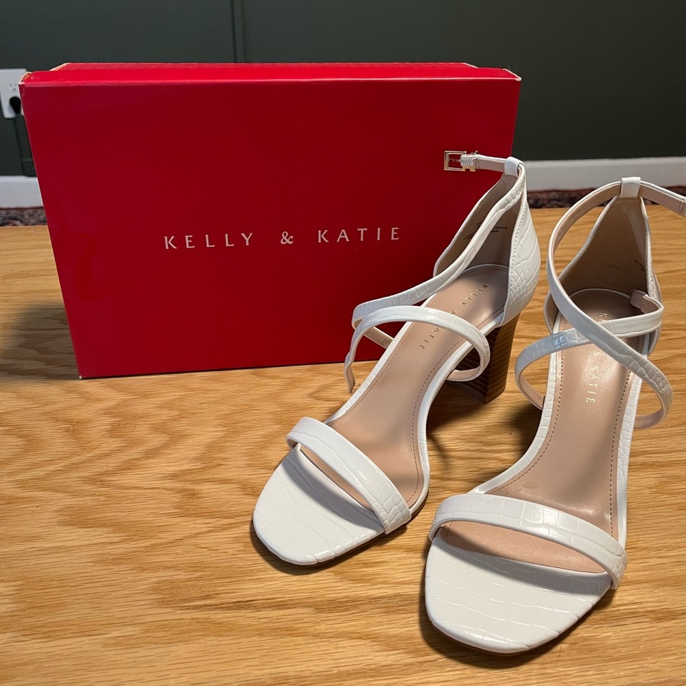 White Kelly & Katie strappy heel sandals